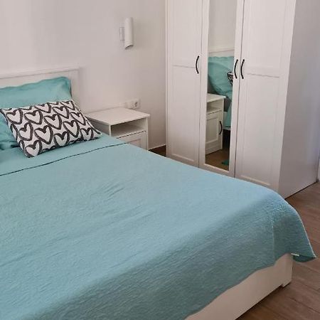 Hotel Dora Nijvice Zewnętrze zdjęcie